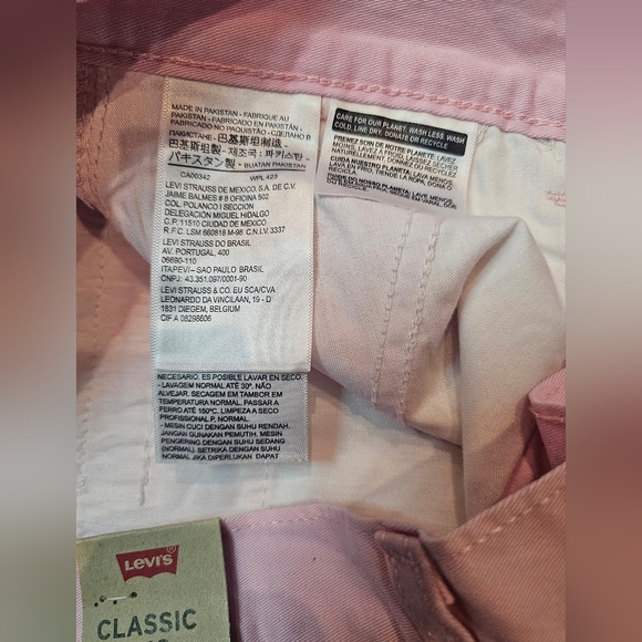Levi’s Classic Chino Shorts Pink W27 Size 4 NWT Mid Rise Easy Fit - Picture 4 of 9
